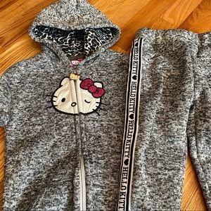 Girls 4t Hello Kitty Sweat Suit
